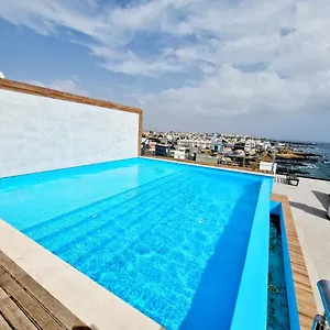 Encantador Com Piscina E Vista Mar , Praia Cap-Vert